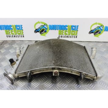 Suzuki GSXR 600 Radiator with Cap 2005 K5 GSXR600 B192