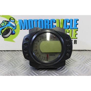 Kawasaki ZX 10 R Clocks Dash Speedo 32k miles ZX10R 2006 2007 D6F D7F B187