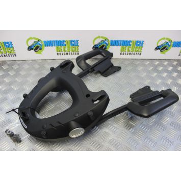 Honda VFR 1200 F Givi Rack Carrier Grab Rails 2010 2011 VFR1200 VFR1200F B200