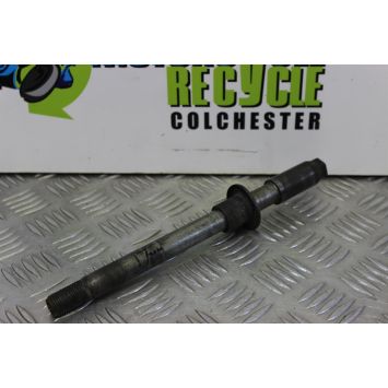 Suzuki GSF 600 Bandit Wheel Spindle Front 1995 to 1999 GSF600 B063