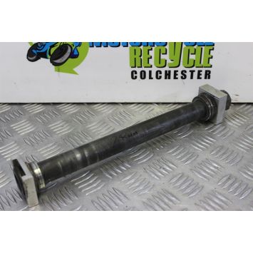 Yamaha XJR 1300 Wheel Spindle Rear 1999 to 2003 XJR1300 B048