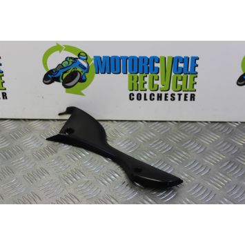 Honda VFR 750 F Panel Top Fairing Right Infill 1994 to 1997 VFR750 VFR750F B070