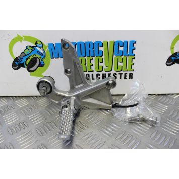 Honda CBR 1000 RR Footrest Hanger Right Front Fireblade 2008 to 2011 B078