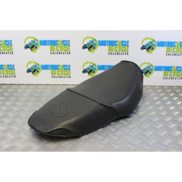 Suzuki GSF 600 Bandit Seat Custom 1995 to 1999 GSF600 B063