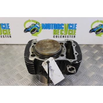 Kawasaki VN 1500 Vulcan Classic Piston and Barrel Rear Engine 1996 to 2001 B067