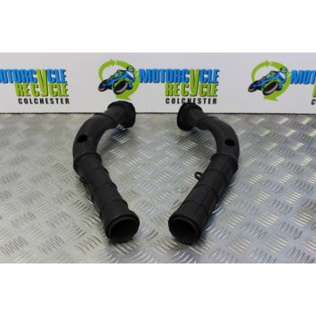 Triumph Daytona T595 Air Tubes Intake 1997 1998 T 595 B102
