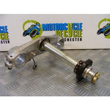 Suzuki GSXR 750 Bottom Yoke Clamp 2000 to 2003 K1 K2 K3 GSXR750 B075