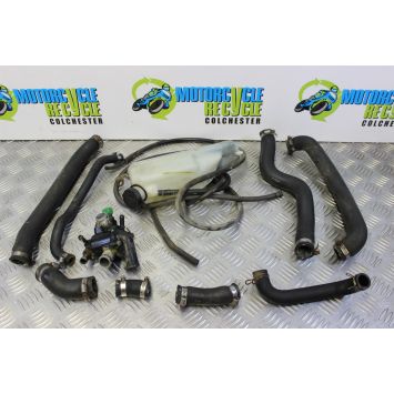 Honda VTR 1000 F Coolant Bottle and Hoses Firestorm 1997 to 2000 VTR1000F B062