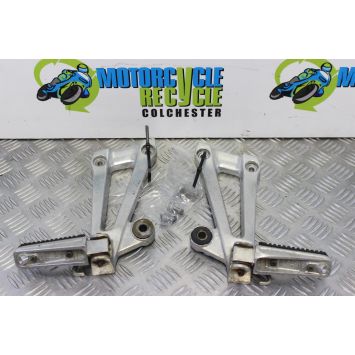 Yamaha XJR 1300 Footrest Hangers Rear Pillion 1999 to 2003 XJR1300 B048