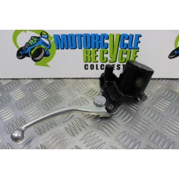 Triumph Thunderbird Sport 900 Brake Master Cylinder Front 1997 to 2004 B101