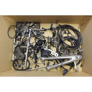 Suzuki GSXR 600 Fixings Various from Bike K6 K7 2006 2007 GSXR600 B203