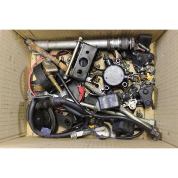 Honda VTR 1000 F Fixings Various Firestorm 1997 to 2000 VTR1000F B062