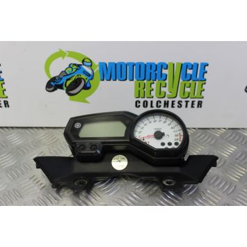 Yamaha FZ8 Fazer Clocks Dash Speedo 48k miles 2010 to 2015 FZ8S FZ8N B051