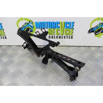 Honda CBR 900 RR Clocks Bracket Front Stay Fireblade RRW 1998 1999 CBR900 B053