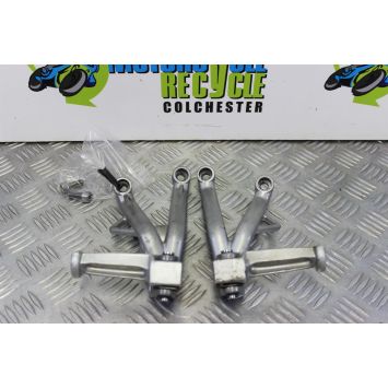 Triumph Speed Triple 955 Footrest Hangers Pillion Rear 2002 to 2004 955i B054
