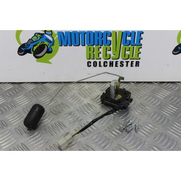 Kawasaki VN 1500 Vulcan Classic Fuel Sender Petrol 1996 to 2001 B067