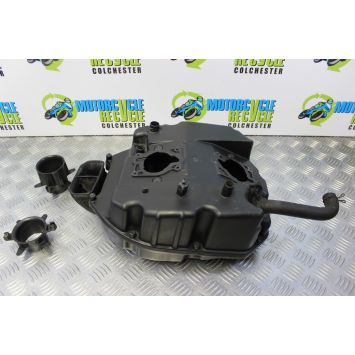 Honda VTR 1000 F Airbox Air Filter Housing Firestorm 2001 to 2005 VTR1000F B179