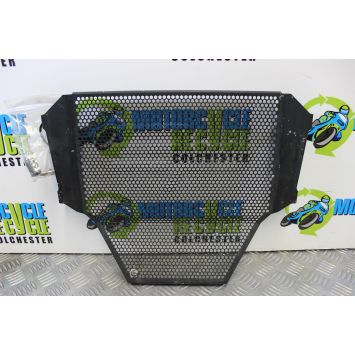 Triumph Speed Triple 1050 Evotech Radiator Guard 2005 to 2007 B194