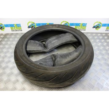 Triumph Thunderbird Sport 900 Tyre Rear 160/60-17 Avon 1997 to 2004 B101