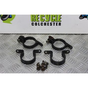 Honda CBR 900 RR Mudguard Clamps Front Fireblade RRW 1998 1999 CBR900 B053