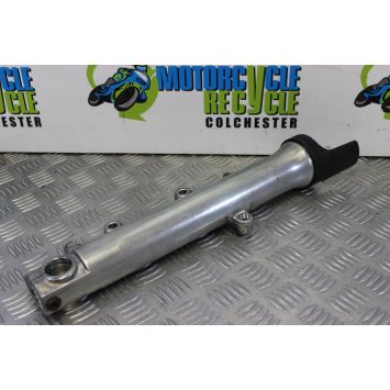 Yamaha XJR 1300 Fork Leg Lower Right Straight 1999 to 2003 XJR1300 B048