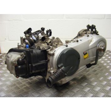Sprint 125 Engine Motor 14k miles Vespa 2014-2016 A447
