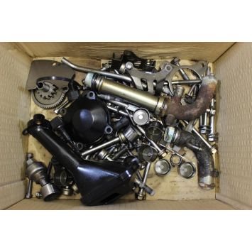 Triumph Street Triple 675 Various Fixings from Engine 2013 to 2016 B049
