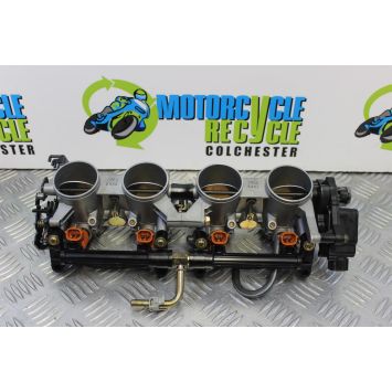 Suzuki GSXR 600 Throttle Bodies Complete 2004 2005 K4 K5 GSXR600 B192