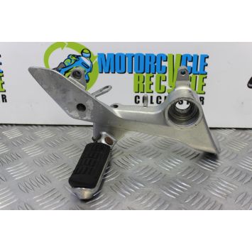 Honda VFR 800 Footrest Hanger Right Front 1998 to 2001 VFR800 VFR800F B050