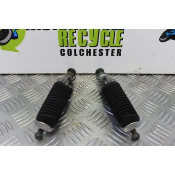 Yamaha XJR 1300 Footrests Front Riders 1999 to 2003 XJR1300 B048