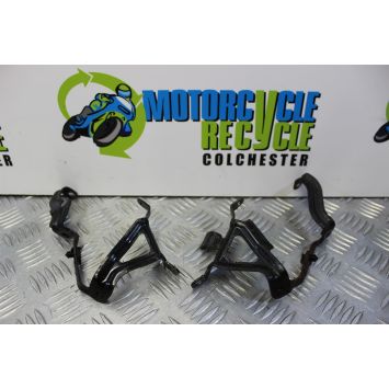 Triumph Street Triple 675 Brackets Radiator 2013 to 2016 B049