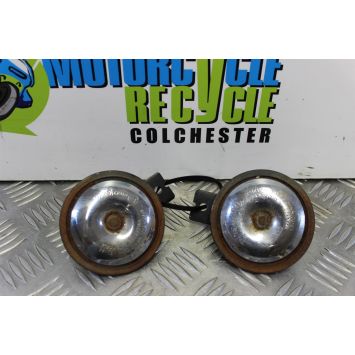 Yamaha XJR 1300 Horns Pair Set Hooters 1999 to 2003 XJR1300 B048