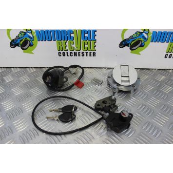 Aprilia RSV 1000 Mille Lock Set Keys Locks 2001 2002 RSV1000 B047