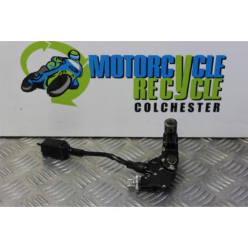 Triumph Speed Triple 955 Bracket Clutch Lever 2002 to 2004 955i B054