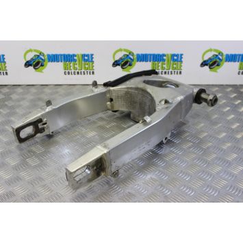 Suzuki GSXR 600 SRAD Swingarm Rear 1997 to 2000 GSXR600 GSX-R B064
