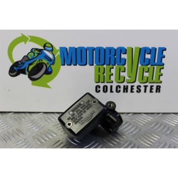 Triumph Street Triple 675 Brake Master Cylinder Front 2013 to 2016 B049