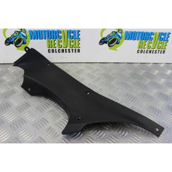 Suzuki RF 900 Panel Right Tank Infill RF900R RF900 1994 to 1999 B060