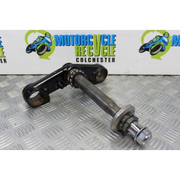 Yamaha XJR 1300 Bottom Yoke Clamp 1999 to 2003 XJR1300 B048