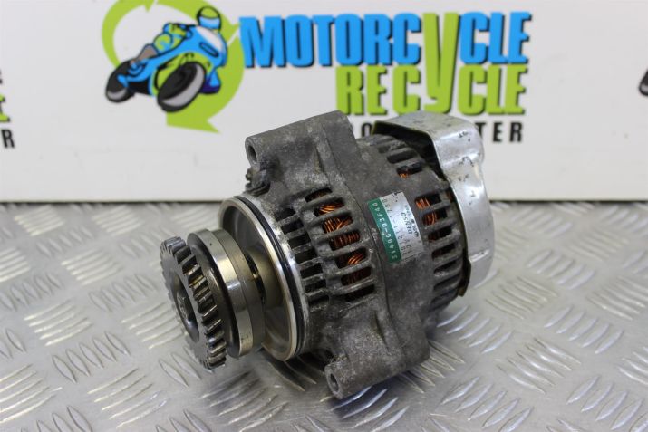 Suzuki GSX 600 F Generator Alternator GSXF 2001 to 2006 GSX600F B071