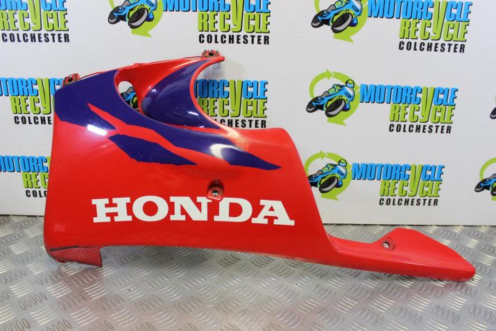 Honda CBR 900 RR Panel Fairing Left Lower Fireblade RRW 1998 1999 CBR900 B053
