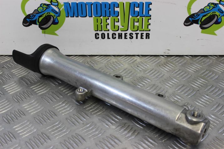 Yamaha XJR 1300 Fork Leg Lower Left Straight 1999 to 2003 XJR1300 B048