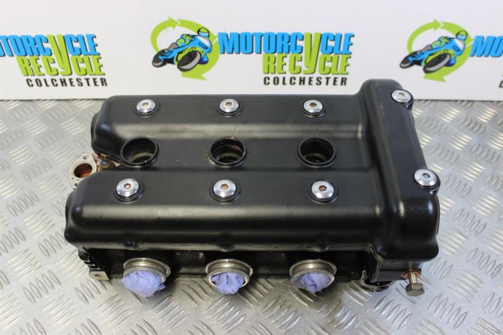 Triumph Thunderbird Sport 900 Engine Cylinder Head Complete 1997 to 2004 B101