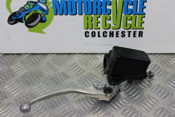 Suzuki RF 900 Brake Master Cylinder Front RF900R RF900 1994 to 1999 B060