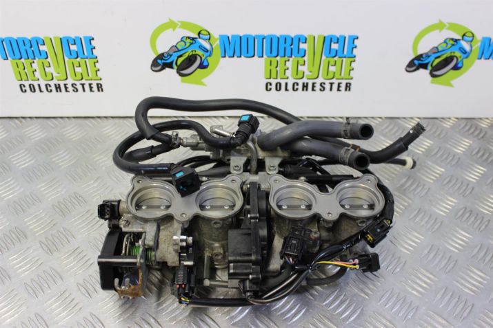Yamaha FZ8 Fazer Throttle Bodies 2010 to 2015 FZ8S FZ8N B051