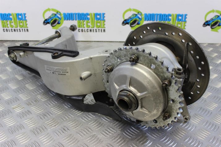 Honda VFR 800 Swingarm Rear Complete 1998 to 2001 VFR800 VFR800F B050