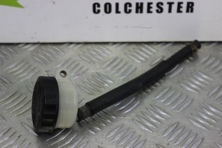 Honda CBR 900 RR Master Cylinder Reservoir Rear Fireblade 1998 1999 CBR900 B053