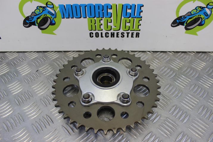 Aprilia RSV 1000 Mille Sprocket Carrier Rear 43T 2001 2002 RSV1000 B047
