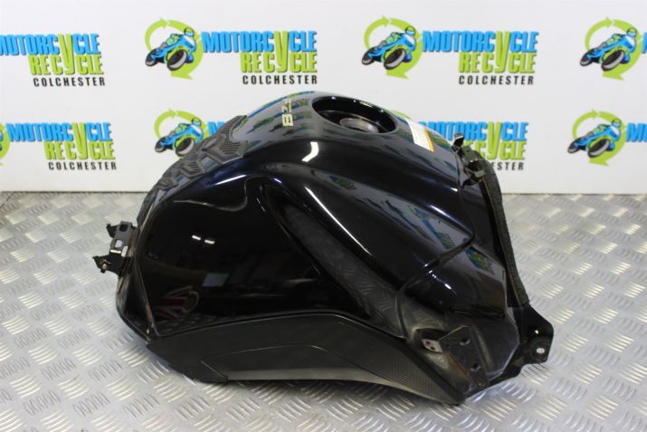 Yamaha FZ8 Fazer Fuel Tank Petrol 2010 to 2015 FZ8S FZ8N B051