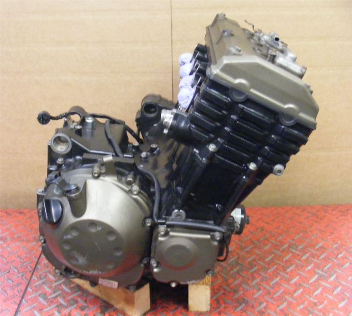Kawasaki Z750S Z750 ZR750 2006 Engine Motor Only 27,070 Miles #457