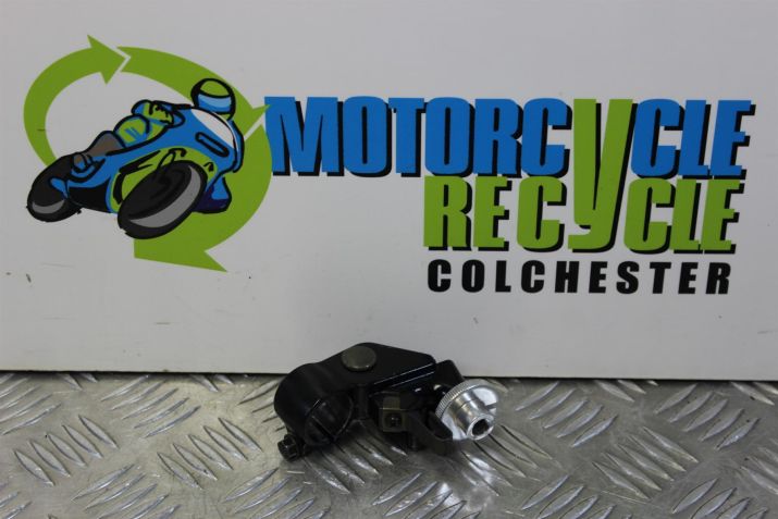 Yamaha R6 Clutch Lever Bracket 5EB YZF-R6 1999 to 2002 B069